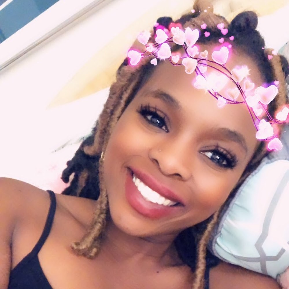 Meet your Posher, Stephanie